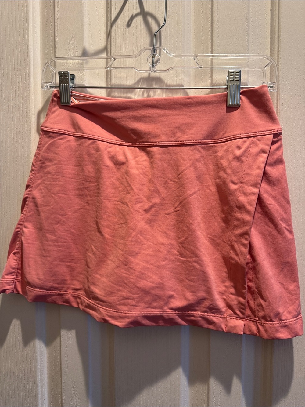 Southern Tide Coral Pink Striped Active Skort